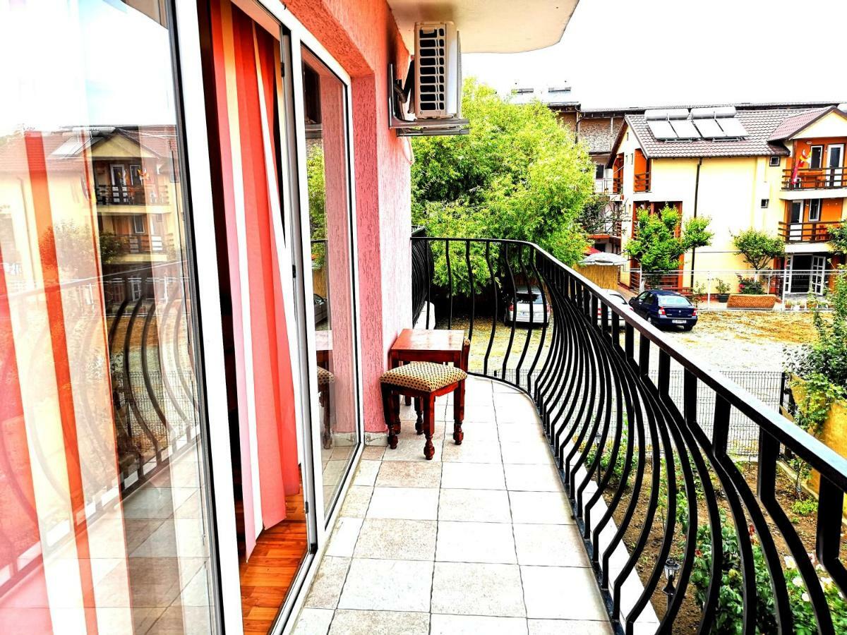 Hotel Vila Lucy Costinesti Exterior foto